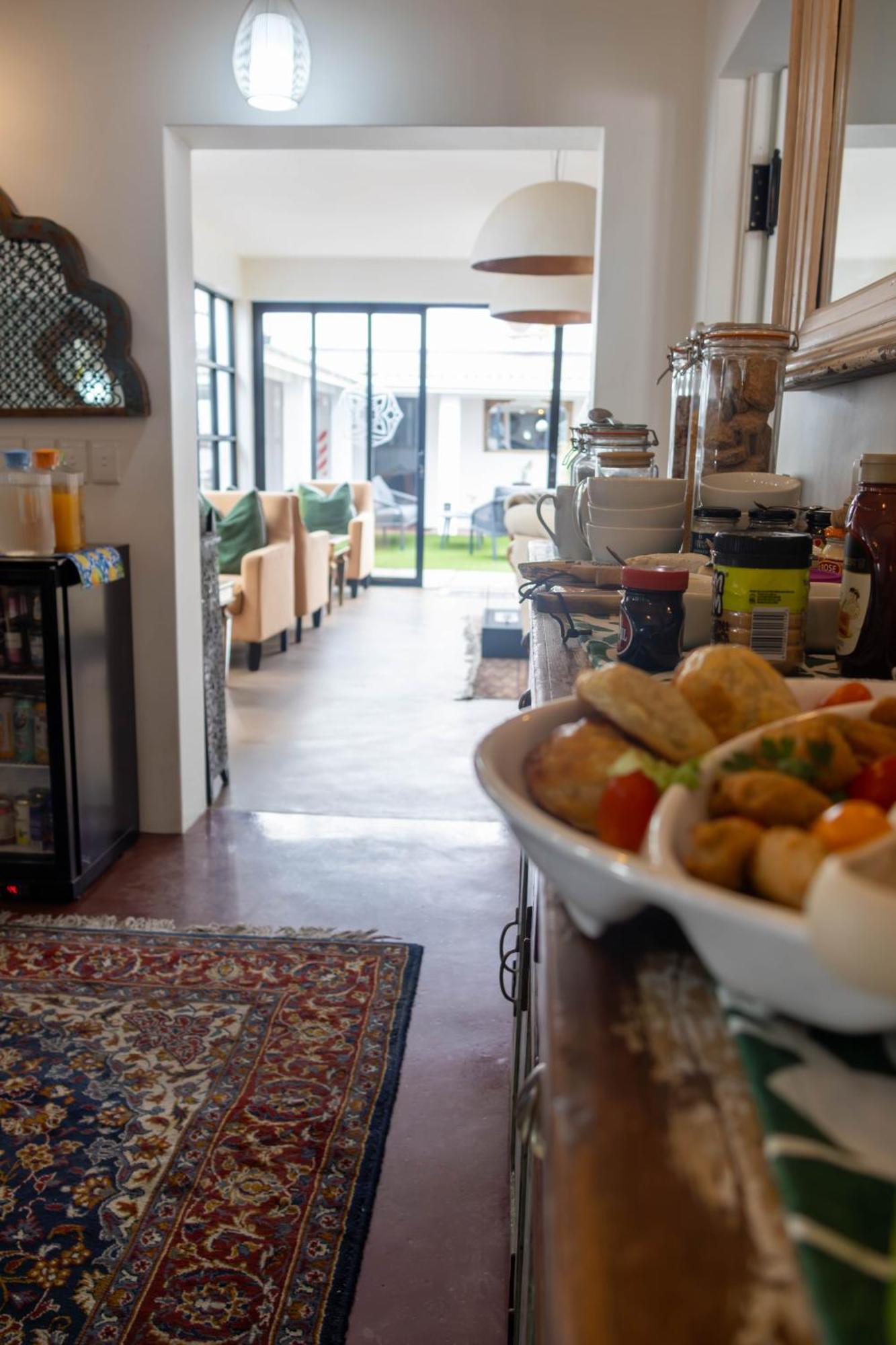 The Rez Guesthouse 월브스베이 외부 사진