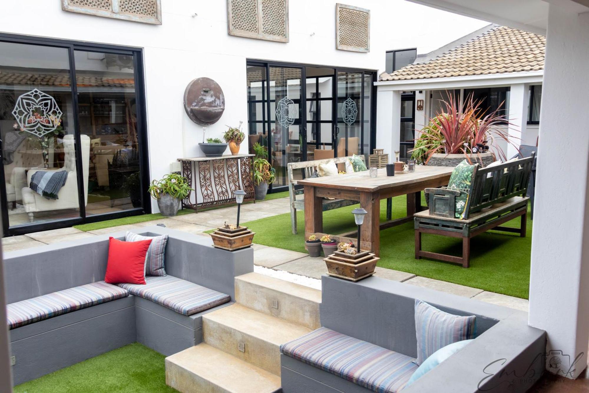The Rez Guesthouse 월브스베이 외부 사진